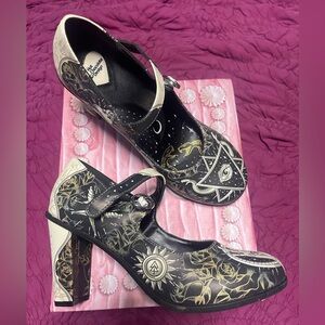 Black and Gold Estoteric Women's Heels by Hot Chocolate Design